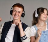 El arte de escuchar: cómo profundizar tu experiencia con la música