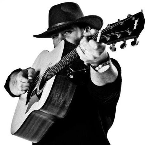 Jean-Denis Crouhy, profesor de guitarra en el ICM