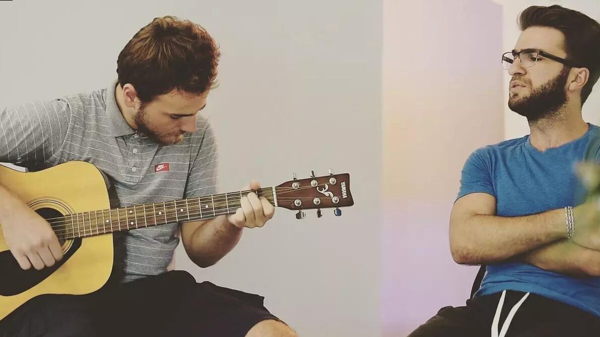 Las cualidades de un buen profesor particular de guitarra