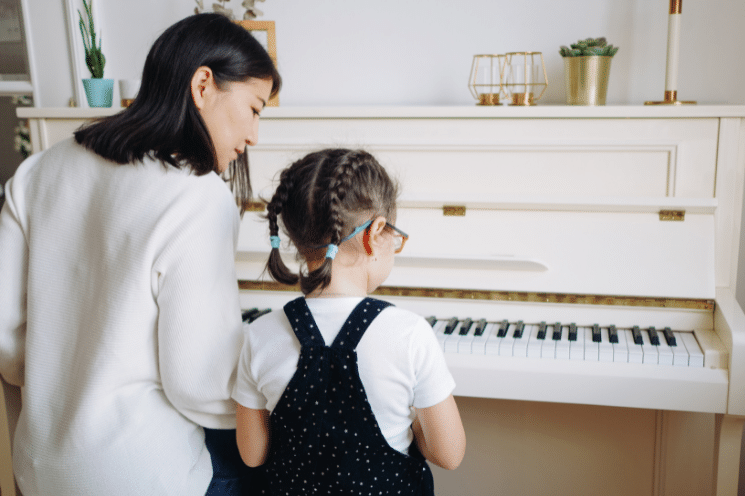 Las clases de piano en casa de Icm motivan a tu hijo